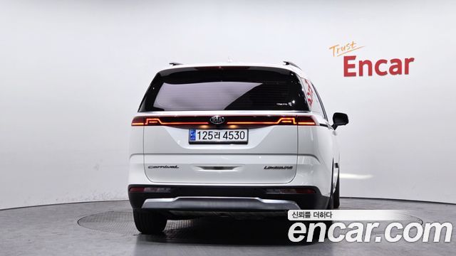 Kia Carnival (IV) Gasoline 7-Seater Signature 2021 — фото 4