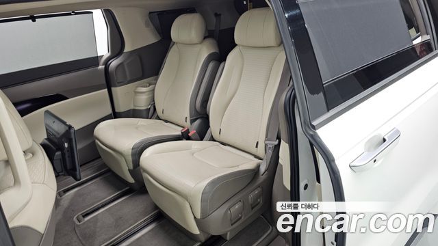 Kia Carnival (IV) Gasoline 7-Seater Signature 2021 — фото 11