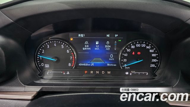 Ford Explorer (VI) 2.3 LimIted 4WD 2020 — фото 8