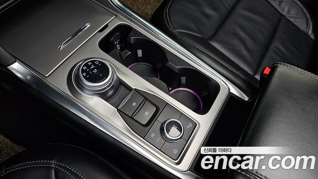 Ford Explorer (VI) 2.3 LimIted 4WD 2020 — фото 9