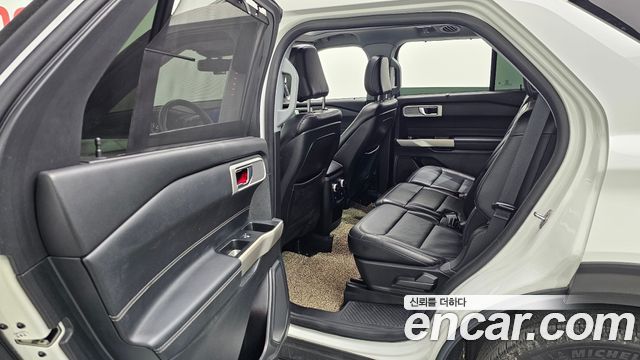 Ford Explorer (VI) 2.3 LimIted 4WD 2020 — фото 12