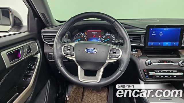 Ford Explorer (VI) 2.3 LimIted 4WD 2020 — фото 13