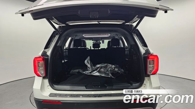 Ford Explorer (VI) 2.3 LimIted 4WD 2020 — фото 20