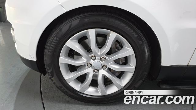 Land Rover Range Rover Sport (II) 3.0 SDV6 HSE 2017 — фото 5