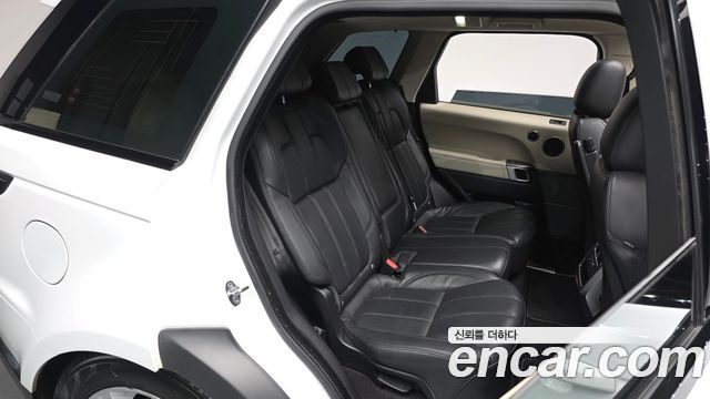 Land Rover Range Rover Sport (II) 3.0 SDV6 HSE 2017 — фото 11