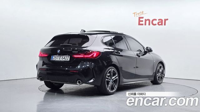 BMW 1 Series (F40) 120i M Sports 2023 — фото 2