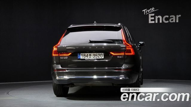 Volvo XC60 (II) B6 Inscirtion 2022 — фото 4