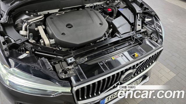 Volvo XC60 (II) B6 Inscirtion 2022 — фото 6