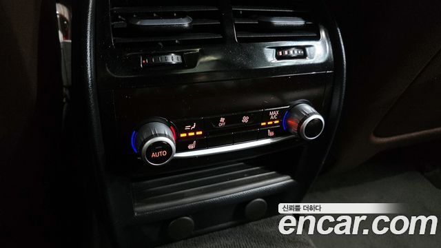 BMW 5 Series (G30) 530i xDrive M Sport Package Plus 2018 — фото 17