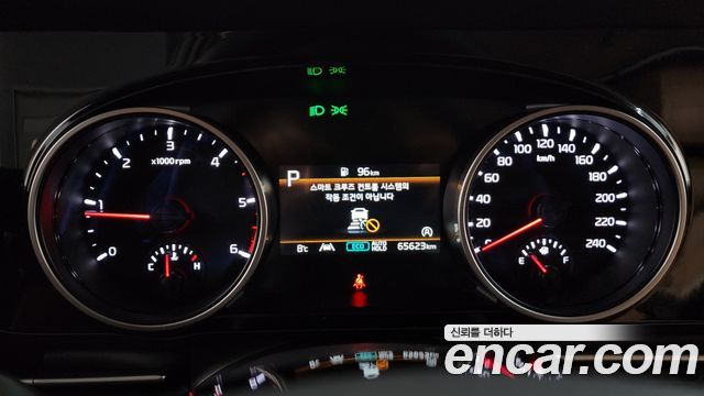 Kia Carnival (IV) Diesel 9-Seater Noblesse 2022 — фото 8