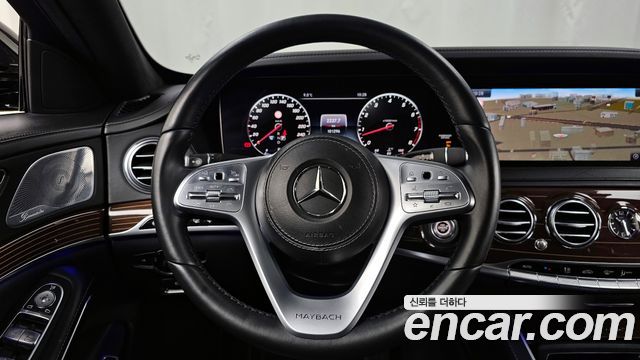 Mercedes-Benz S-Class (W222) Maybach S560 4MATIC 2019 — фото 13