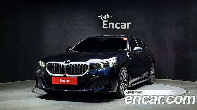 BMW 5 Series (G60) 520i M Sport 2025 — фото 1