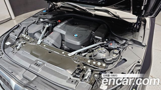 BMW 5 Series (G60) 520i M Sport 2025 — фото 6