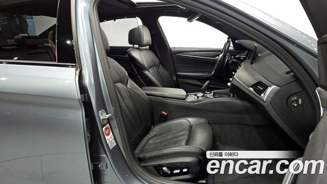 BMW 5 Series (G30) 520d M Sport Package Plus 2017 — фото 10