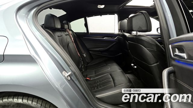 BMW 5 Series (G30) 520d M Sport Package Plus 2017 — фото 12