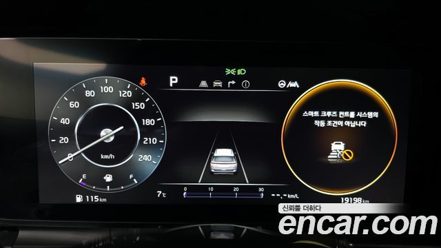 Kia Carnival (IV) Gasoline 9-Seater Signature 2023 — фото 8
