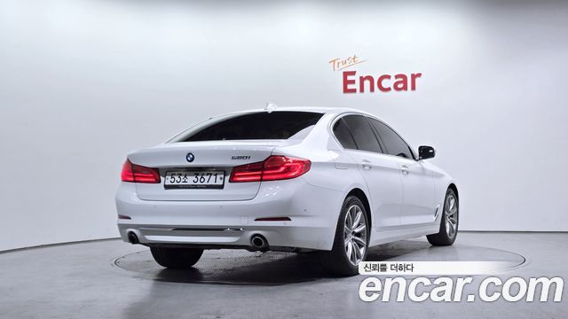 BMW 5 Series (G30) 520i Luxury 2019 — фото 2