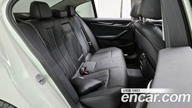 BMW 5 Series (G30) 520i Luxury 2019 — фото 12