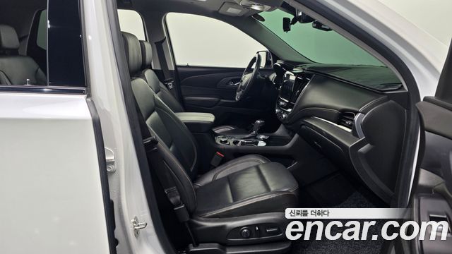 Chevrolet Traverse 3.6 AWD Redline 2020 — фото 11