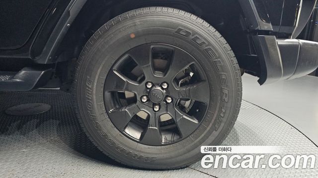 Jeep Wrangler (JL) 2.0 Overland Power Top 4Door 80th Edition 2021 — фото 5