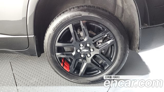 Chevrolet Traverse 3.6 AWD Redline 2020 — фото 5