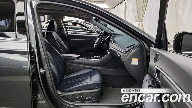 Hyundai Sonata Hybrid (DN8) Premium Plus 2022 — фото 15