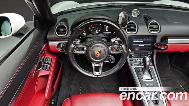 Porsche 718 Boxster 2.0 2019 — фото 12