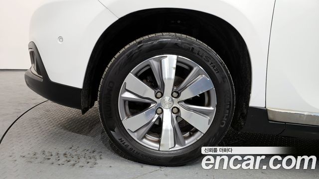 Peugeot 2008 1.6 e-HDi Feline S 2015 — фото 5