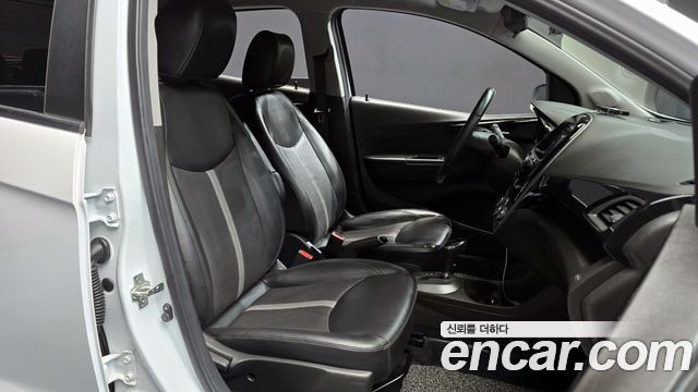 Chevrolet Spark Premier 2019 — фото 10