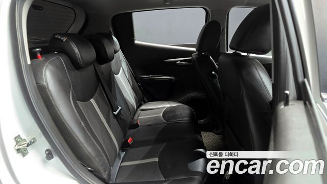 Chevrolet Spark Premier 2019 — фото 16