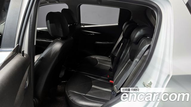 Chevrolet Spark Premier 2019 — фото 17