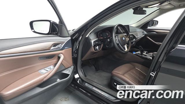 BMW 5 Series (G30) 530i xDrive Luxury Plus 2020 — фото 11