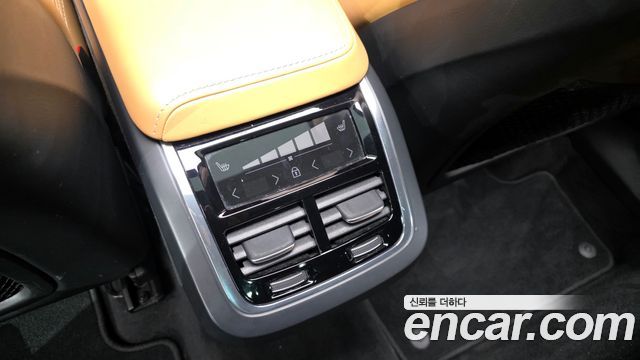 Volvo XC60 (II) T6 Inscription 2020 — фото 19