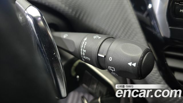 Peugeot 2008 1.6 e-HDi Feline L 2015 — фото 16