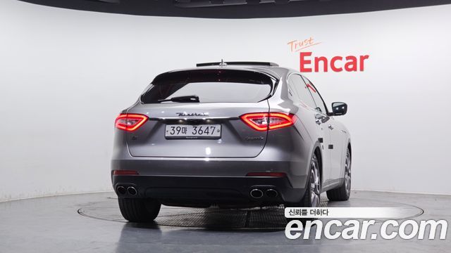 Maserati Levante 3.0 AWD Premium 2018 — фото 4