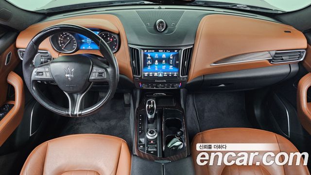 Maserati Levante 3.0 AWD Premium 2018 — фото 7