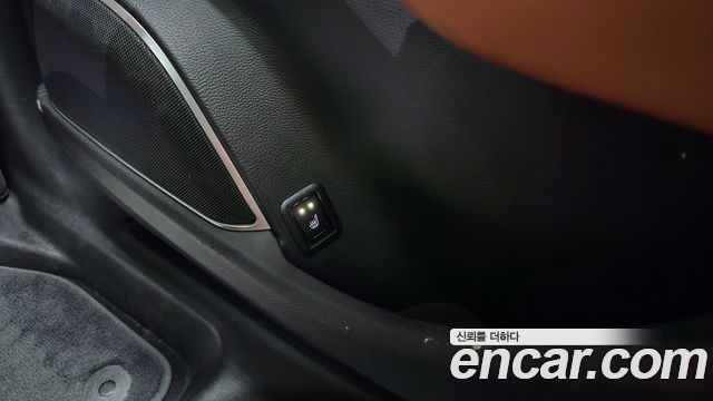 Maserati Levante 3.0 AWD Premium 2018 — фото 22