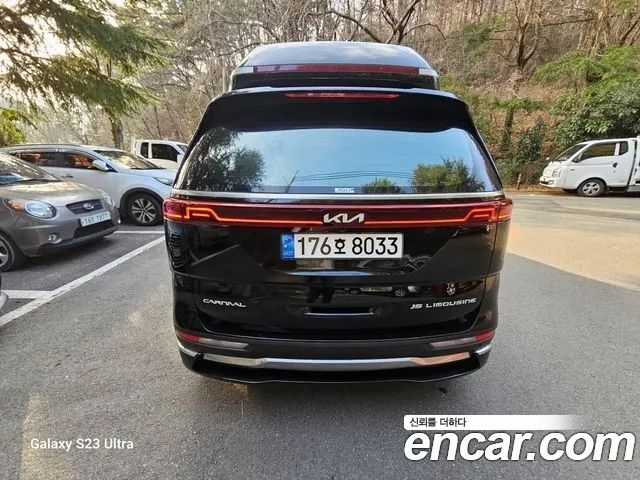 Kia Carnival (IV) Gasoline 9-seater Limousine(Special vehicle) 2023 — фото 7
