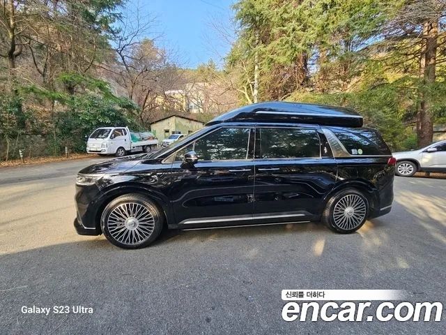 Kia Carnival (IV) Gasoline 9-seater Limousine(Special vehicle) 2023 — фото 8