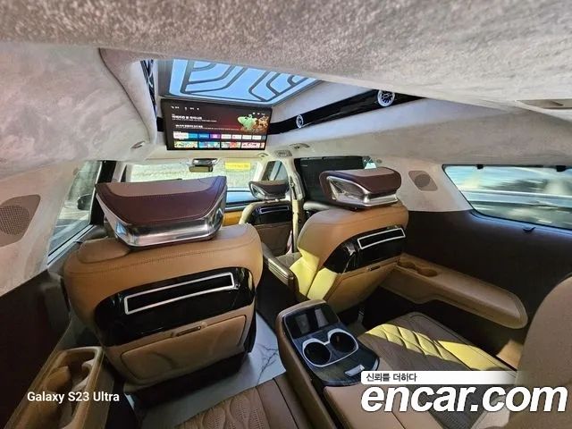 Kia Carnival (IV) Gasoline 9-seater Limousine(Special vehicle) 2023 — фото 16