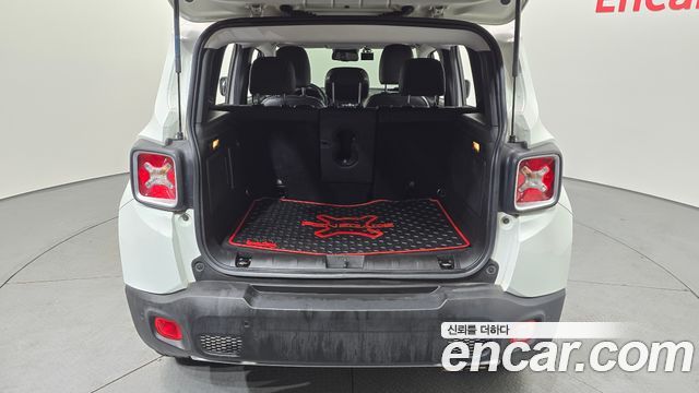 Jeep Renegade 2.0 Diesel Limited AWD 2015 — фото 20