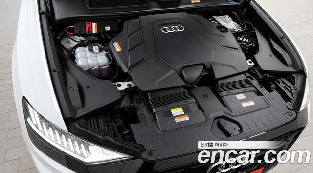 Audi Q8 (4M) 55 TFSI Quattro Premium 2023 — фото 6