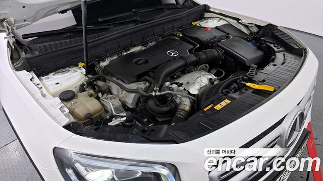 Mercedes-Benz GLB-Class (X247) GLB220 2020 — фото 6