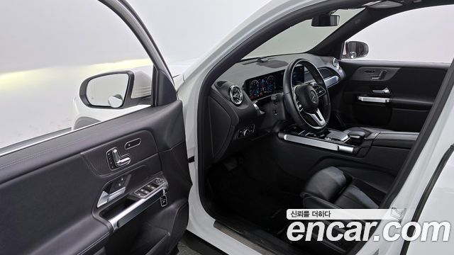 Mercedes-Benz GLB-Class (X247) GLB220 2020 — фото 10