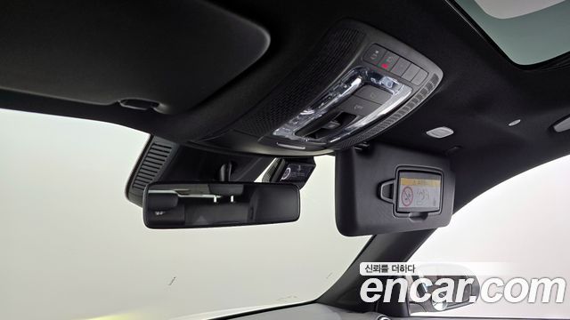Mercedes-Benz GLB-Class (X247) GLB220 2020 — фото 18