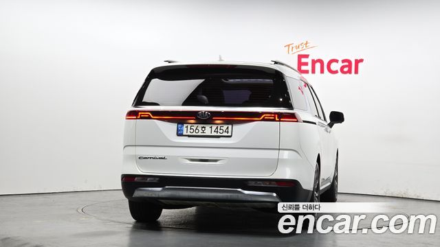 Kia Carnival (IV) Diesel 9-Seater Signature 2021 — фото 4