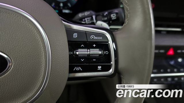 Kia Carnival (IV) Diesel 9-Seater Signature 2021 — фото 17