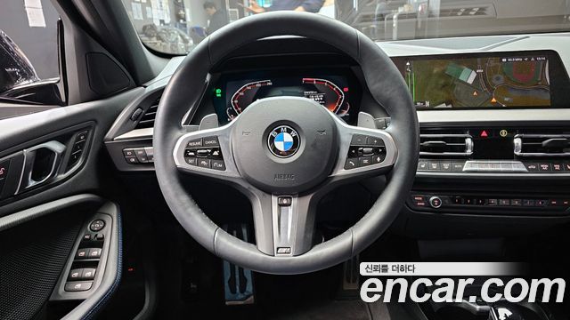BMW 1 Series (F40) 120i M Sports 2024 — фото 18
