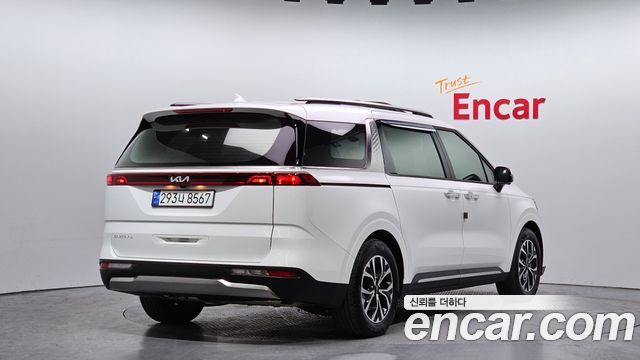 Kia Carnival (IV) Gasoline 9-Seater Signature 2023 — фото 2