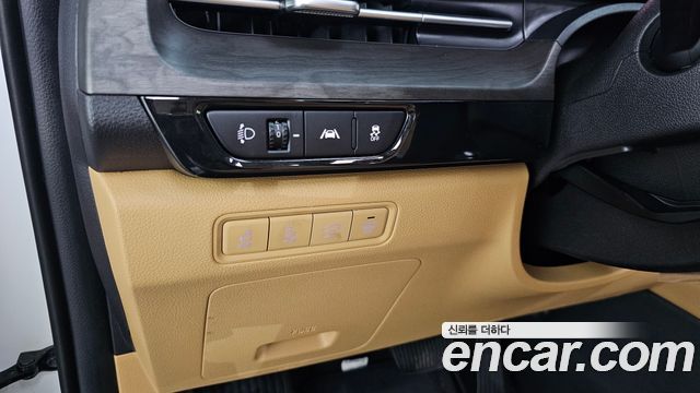 Kia Carnival (IV) Gasoline 9-Seater Signature 2023 — фото 12